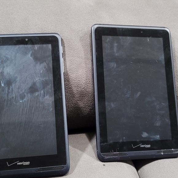 Black Android Tablet - 7" Display - Picture 4 of 5